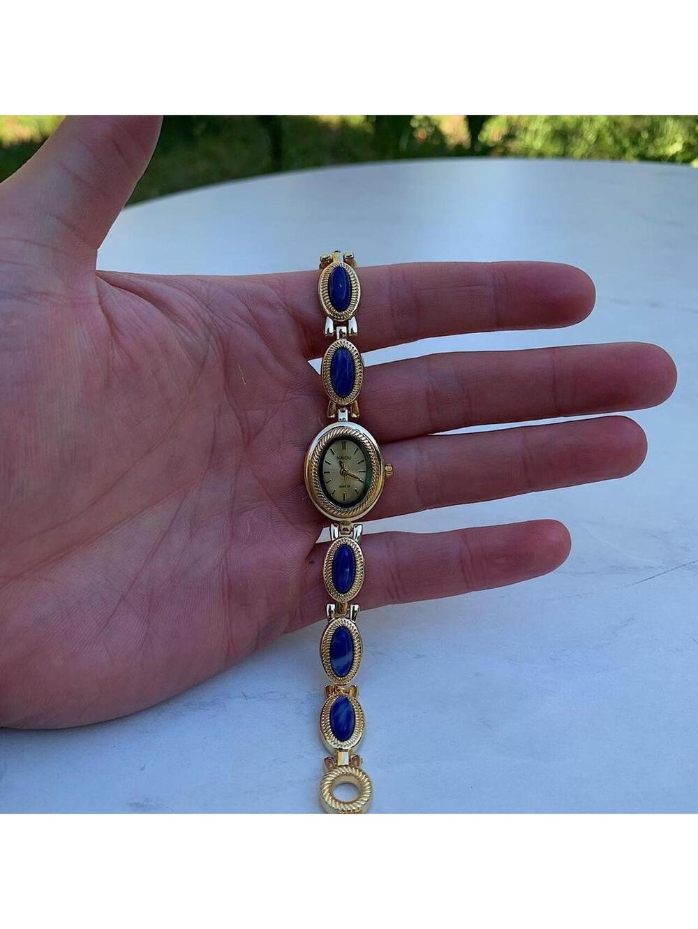Y2k style Dainty cute Gold style tone quartz watch with dark blue jade stone - Picture 2 of 8